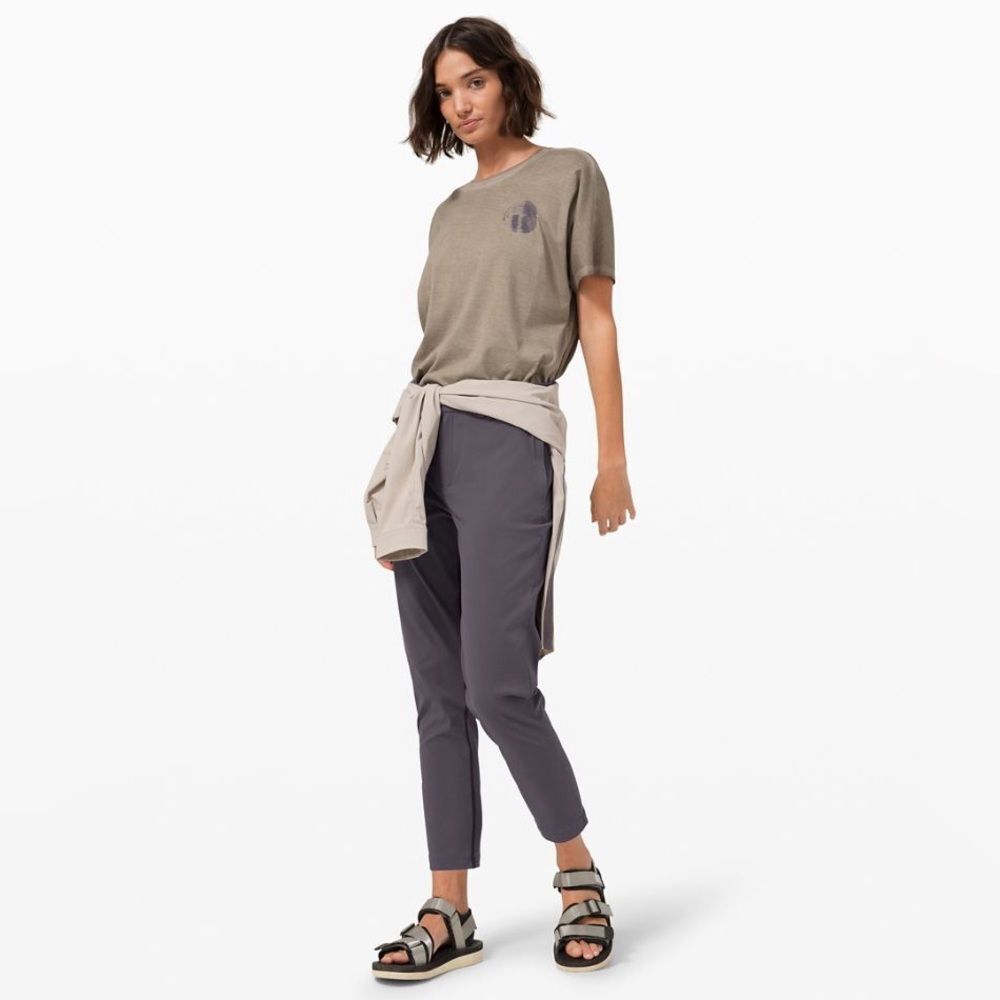Lululemon Robert Gellar Take The Moment Travel Pant Women's Size 8 Moonphase